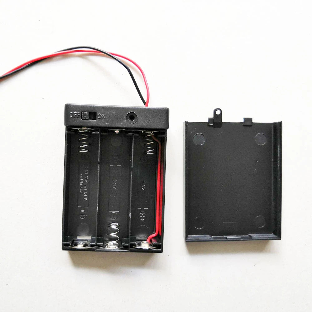 3 x AA Battery Holder Box, With Cover/on-off