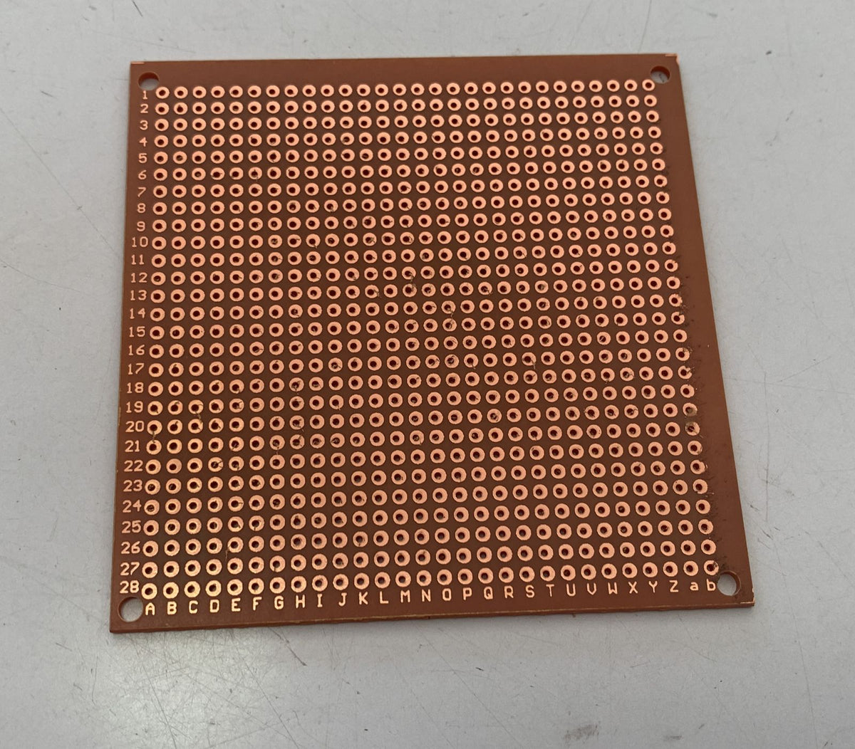 Perforated PCB Single Side 8x8cm - Beirut ElectroCity